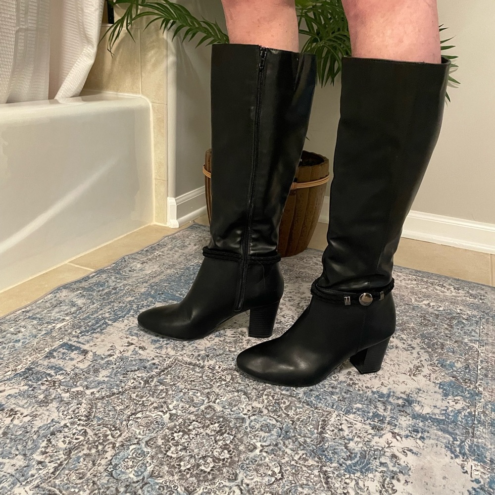Karen Scott, knee boots, size 8.5, black